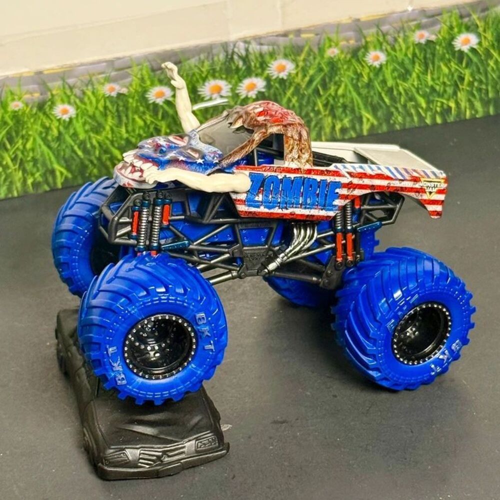 Custom Monster Jam Stars & Stripes Zombie 1:64 Monster Truck Red White Blue